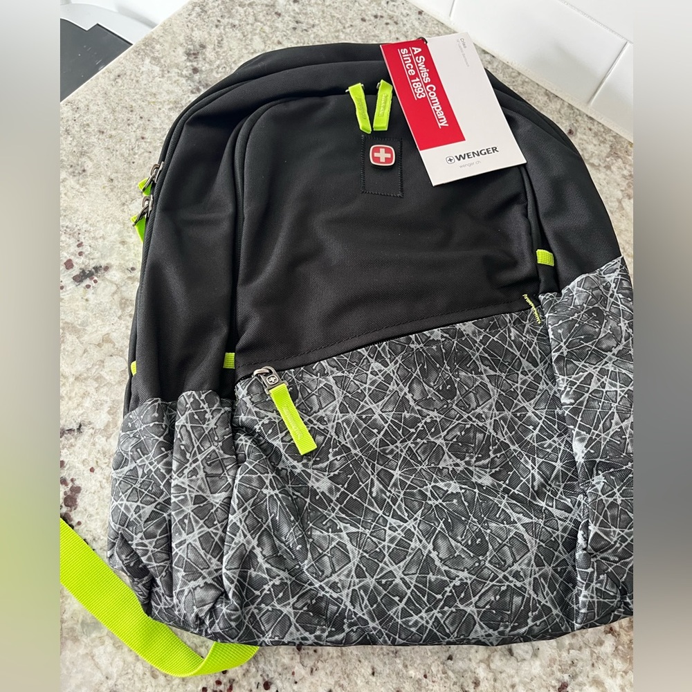 NWT Swiss Army 16” laptop Backpack
